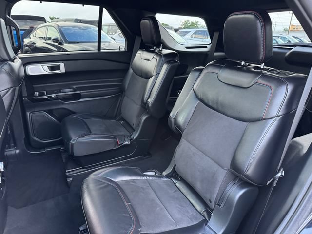 Certified 2024 Ford Explorer ST w/ Equipment Group 401A AWD/4WD image 16