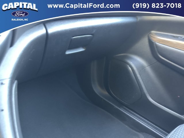 Used 2020 GMC Acadia SLE AWD/4WD image 27