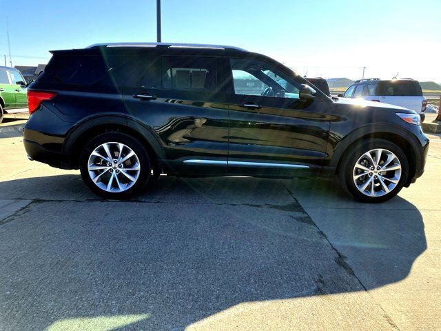 Certified 2021 Ford Explorer Platinum w/ Equipment Group 601A image 6