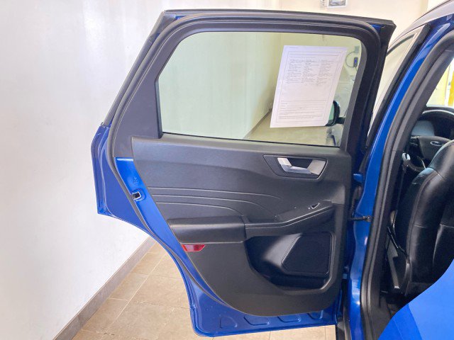 Certified 2023 Ford Escape ST-Line Select AWD/4WD image 8
