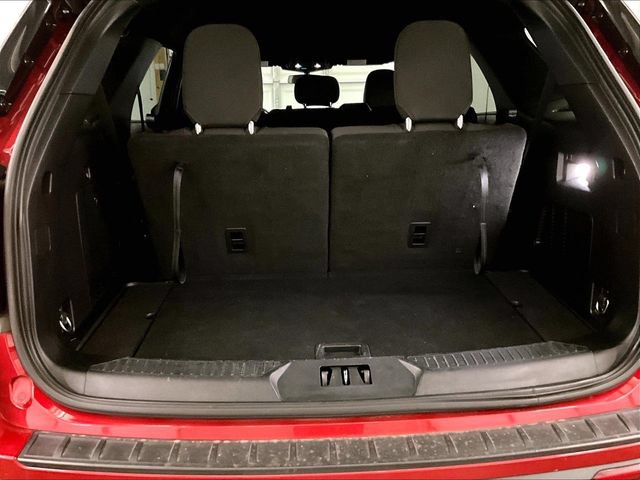 Certified 2020 Ford Explorer XLT w/ Comfort Package AWD/4WD image 35