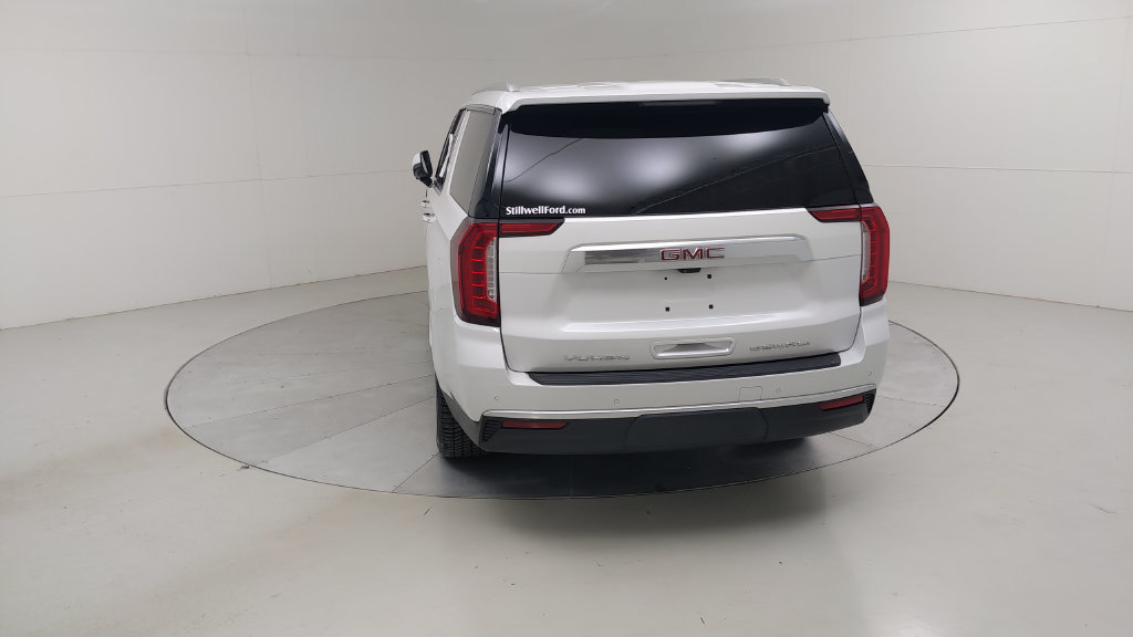 Used 2024 GMC Yukon XL Denali w/ Denali Reserve Package AWD/4WD image 18