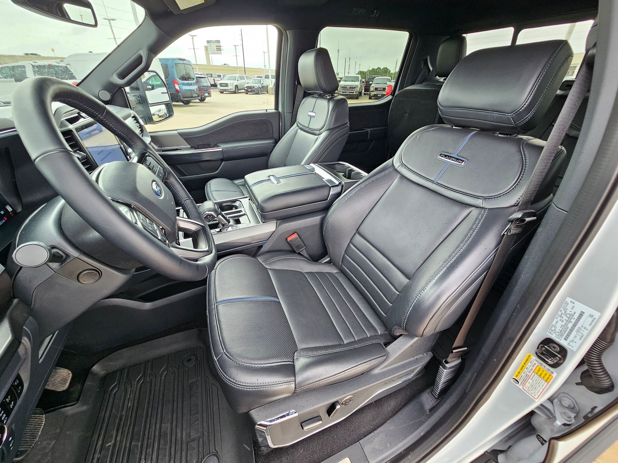 Certified 2025 Ford F150 Platinum AWD/4WD image 16