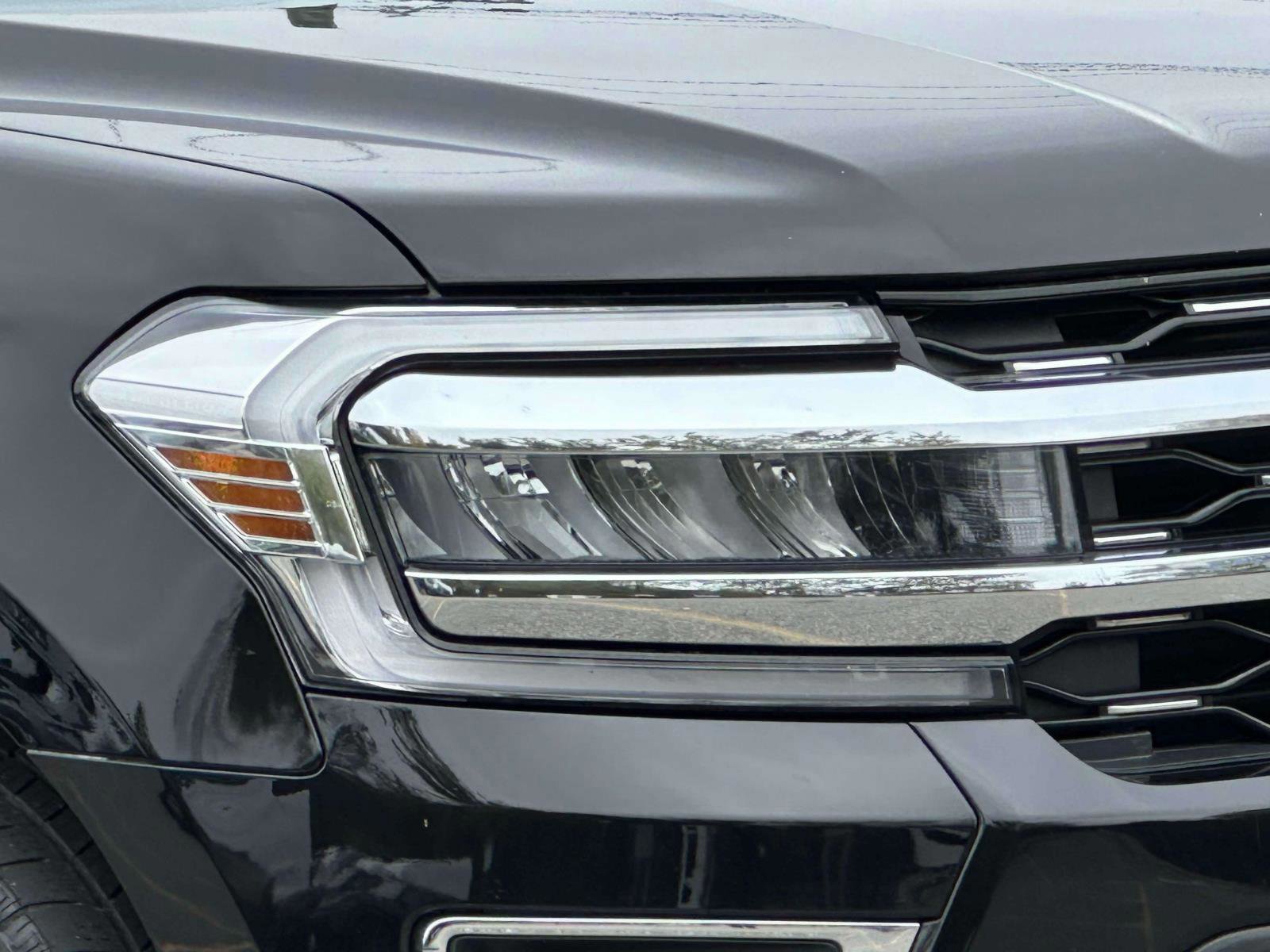 Certified 2023 Ford Expedition Limited image 10