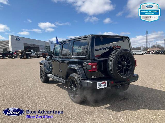 Used 2025 Jeep Wrangler Unlimited Sahara AWD/4WD image 25