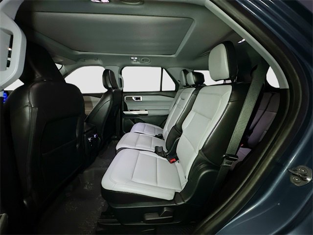 Certified 2021 Ford Explorer XLT w/ Equipment Group 202A image 19