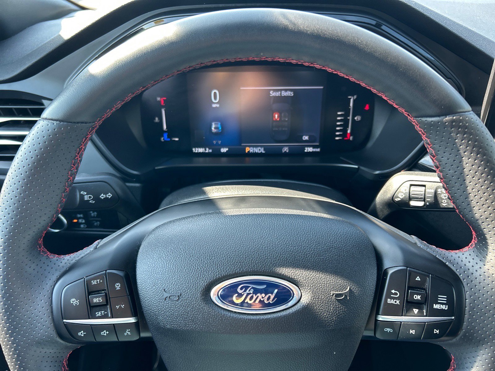 Certified 2024 Ford Escape ST-Line w/ Tech Pack #1 AWD/4WD image 24