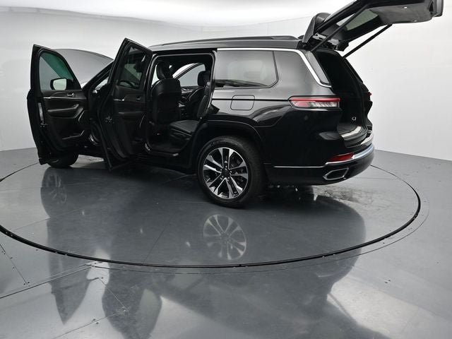 Used 2025 Jeep Grand Cherokee L Overland w/ Luxury Tech Group IV AWD/4WD image 45
