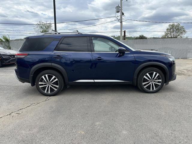 Used 2025 Nissan Pathfinder Platinum w/ Cargo Package FWD image 2