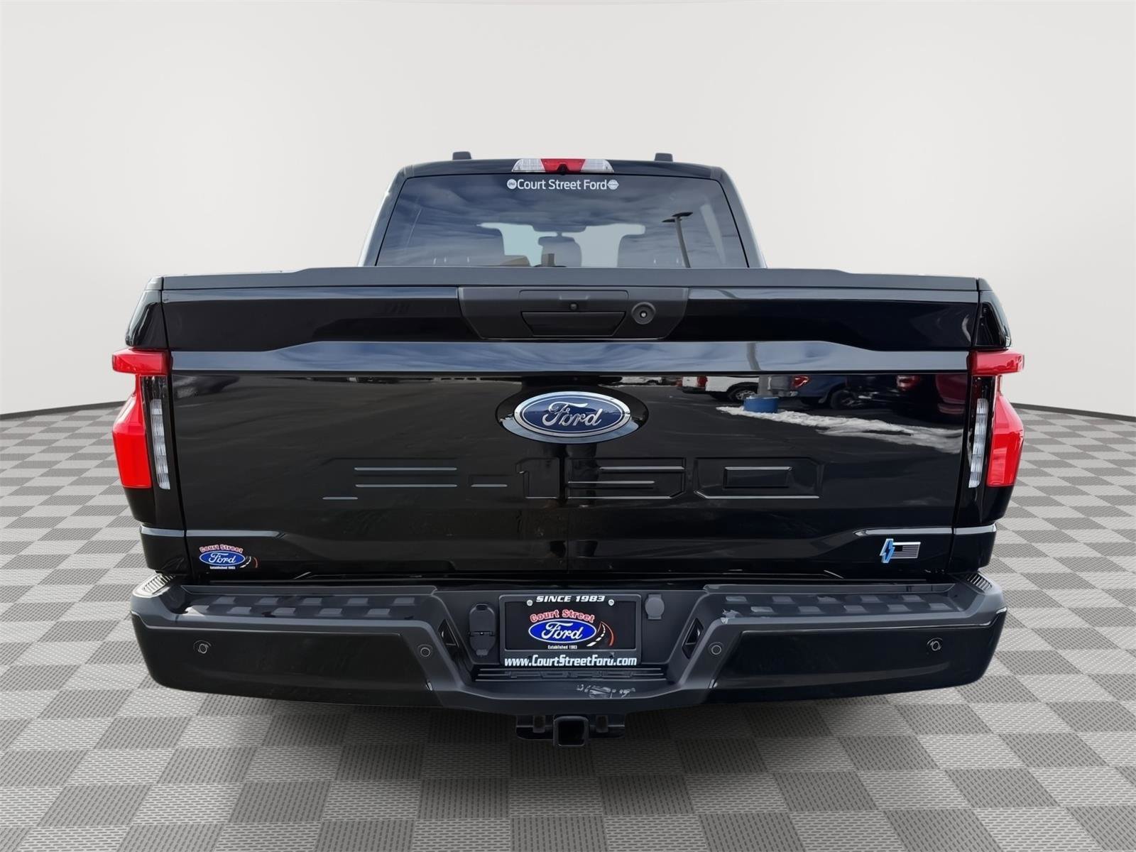 Certified 2023 Ford F150 Lightning XLT image 4