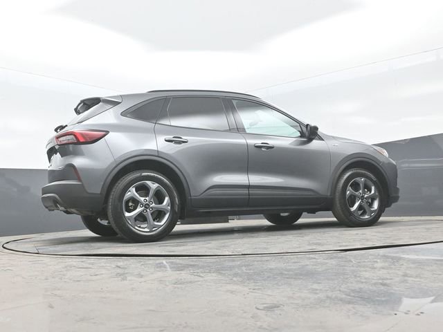 Certified 2025 Ford Escape ST-Line Select AWD/4WD image 22