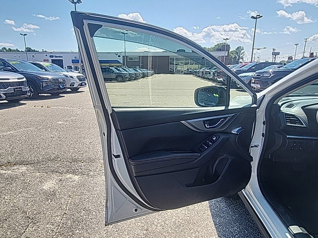 Used 2021 Subaru Crosstrek 2.5i Limited w/ Moonroof Package 1 AWD/4WD image 11