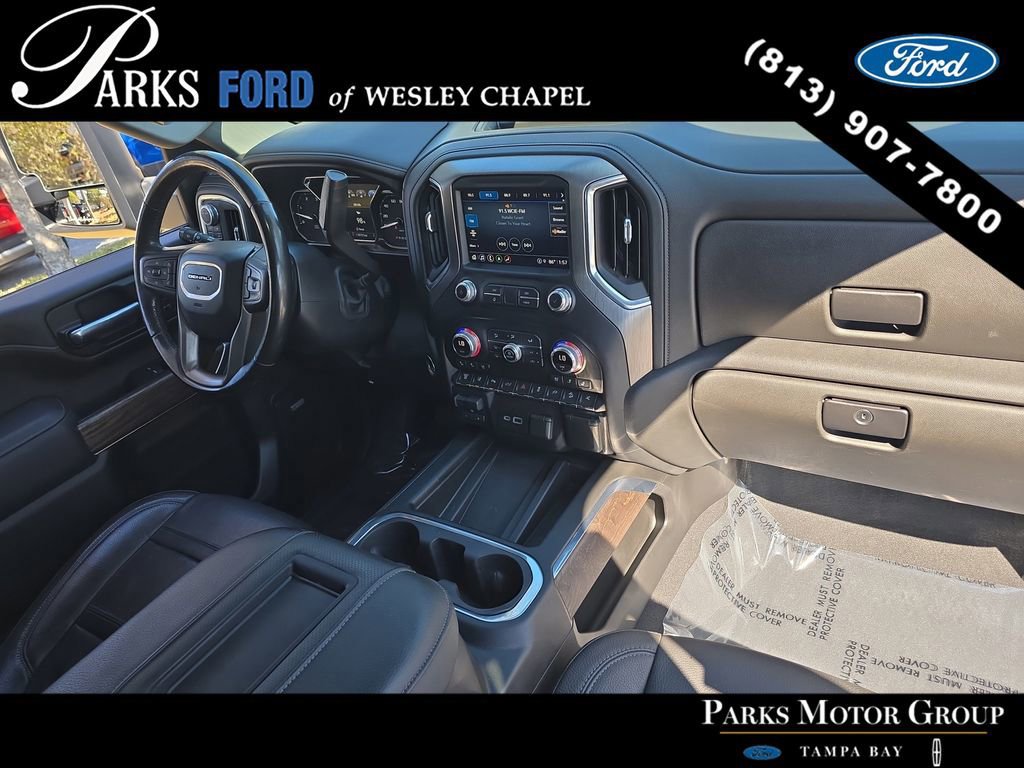 Used 2021 GMC Sierra 2500 Denali w/ Denali Black Diamond Edition image 9