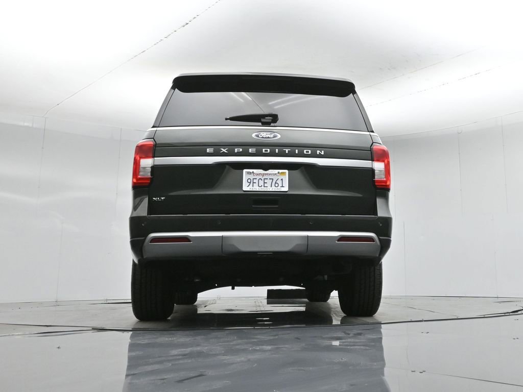 Certified 2023 Ford Expedition XLT image 61