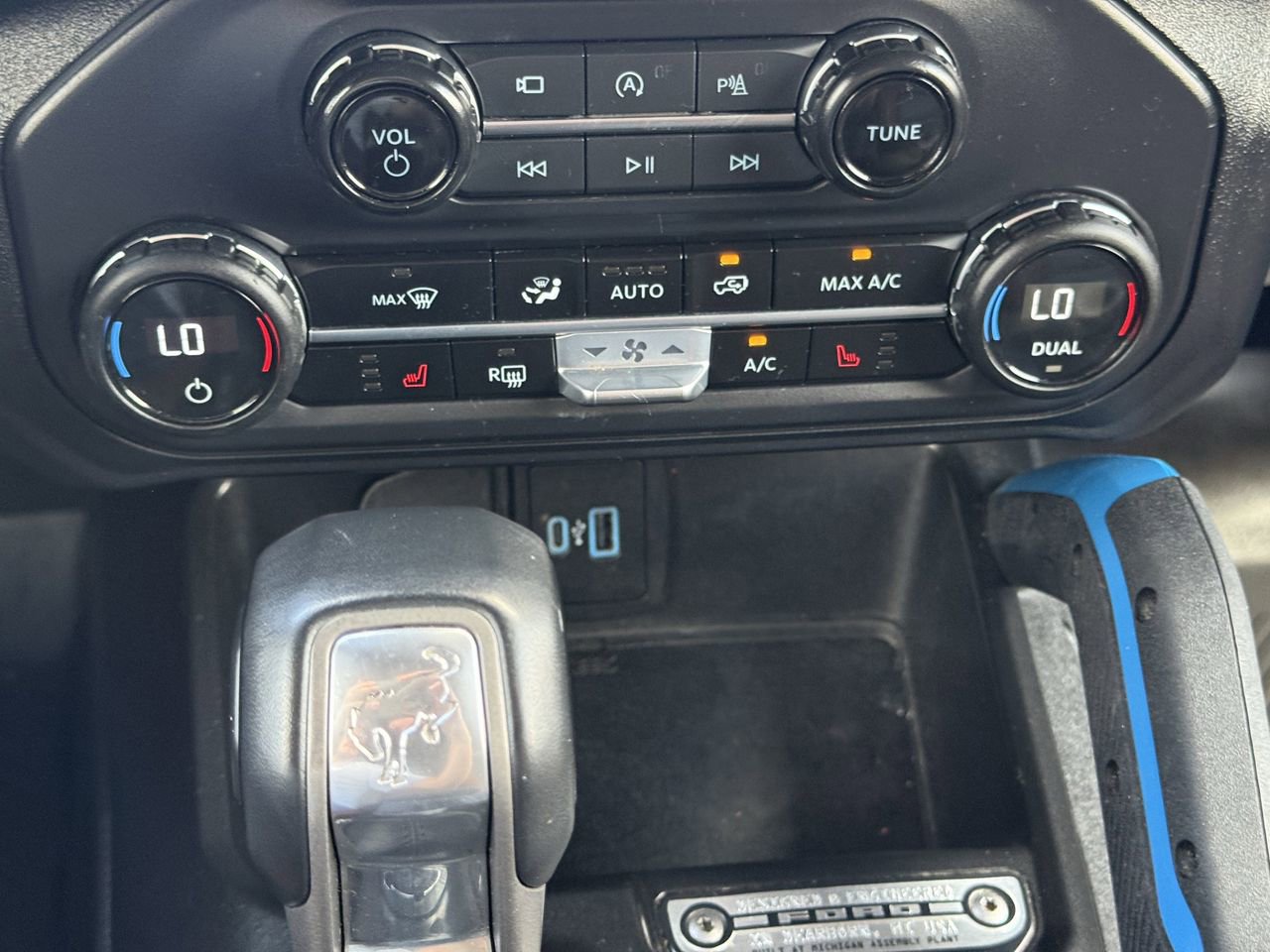 Certified 2023 Ford Bronco Outer Banks AWD/4WD image 19