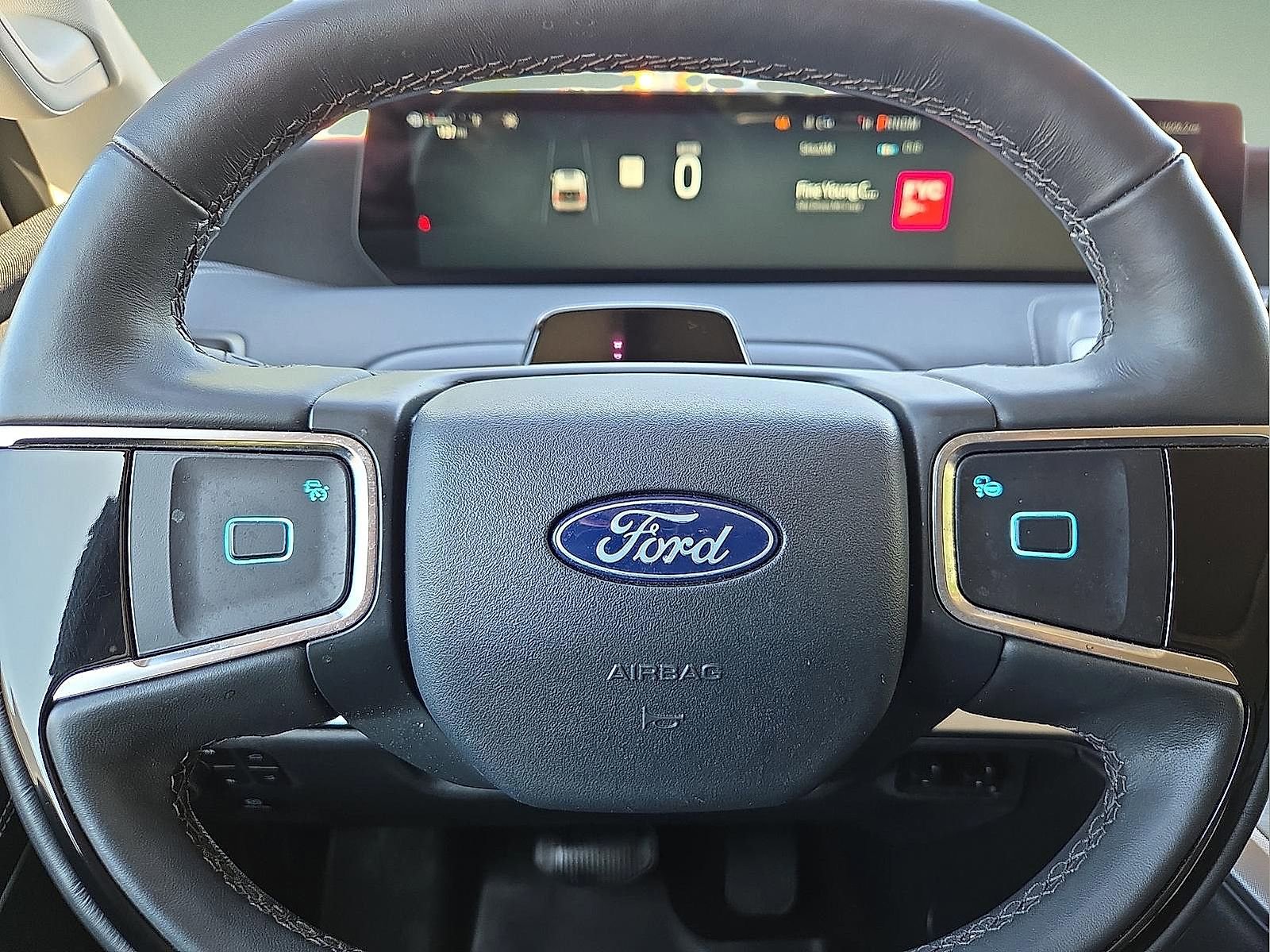 Certified 2025 Ford Expedition Platinum AWD/4WD image 24