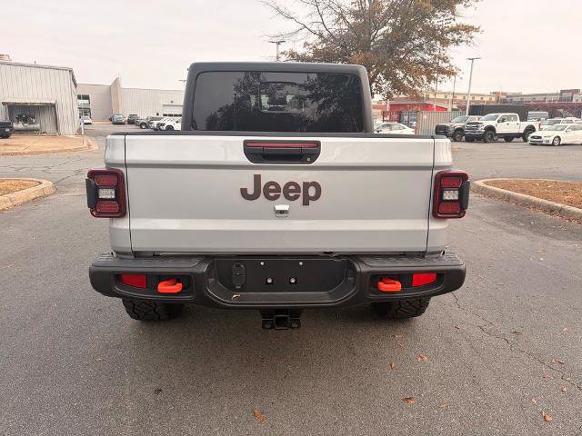 Used 2024 Jeep Gladiator Mojave w/ Steel Bumper Group image 4