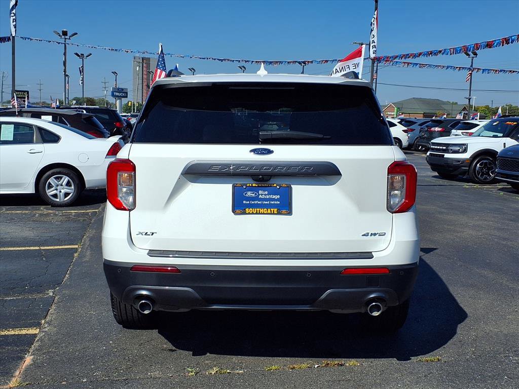 Certified 2023 Ford Explorer XLT w/ Equipment Group 202A image 2