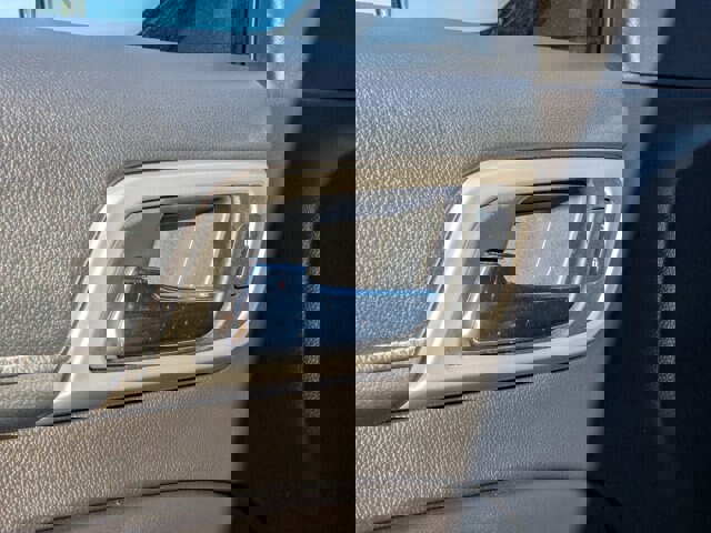 Used 2018 GMC Yukon Denali w/ Open Road Package image 15