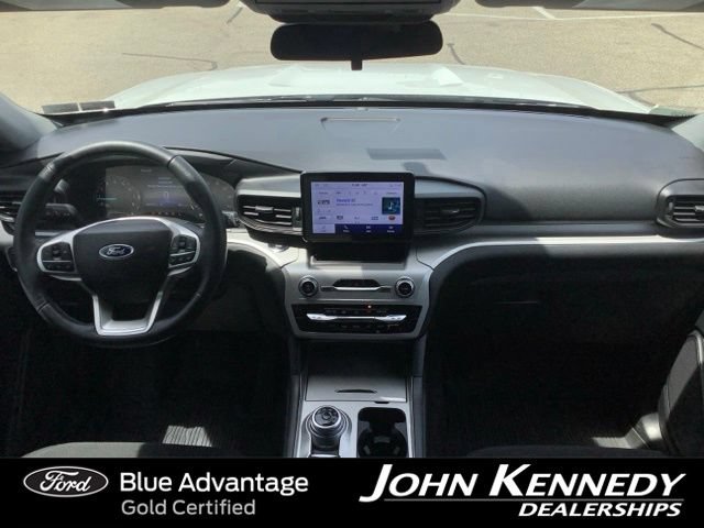 Certified 2023 Ford Explorer XLT w/ Class IV Trailer Tow Package AWD/4WD image 16