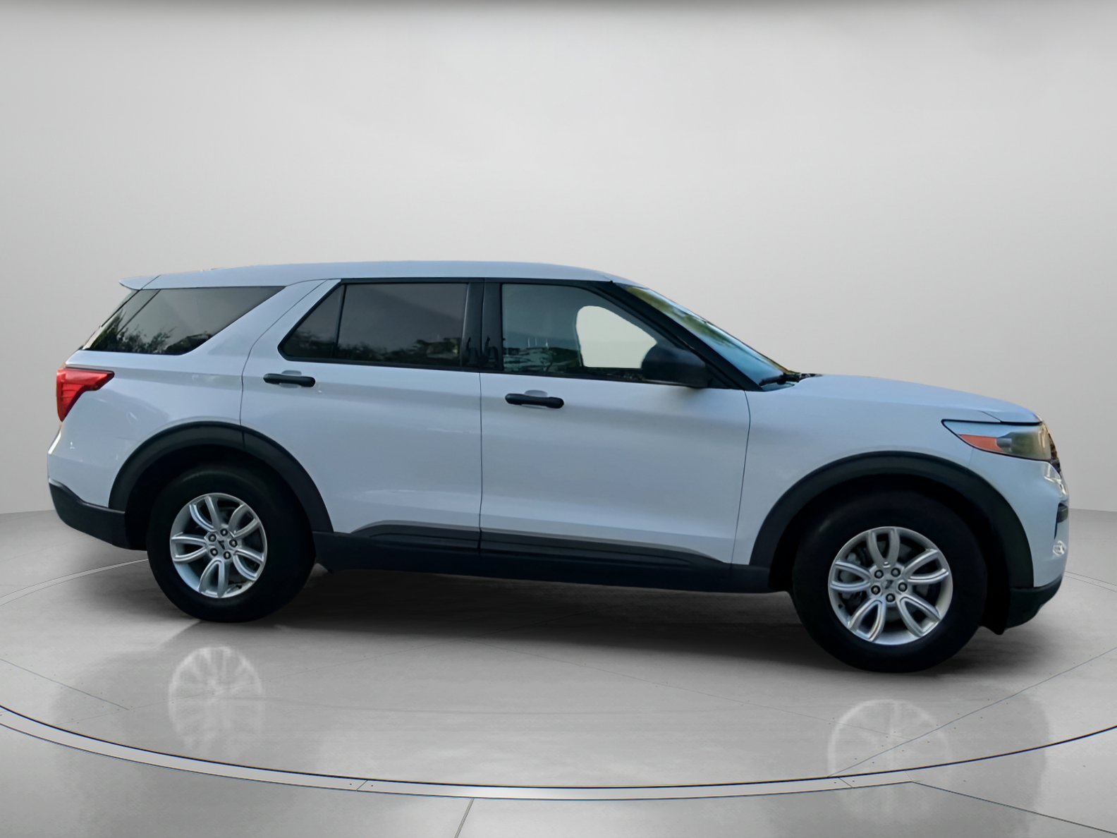 Certified 2021 Ford Explorer 2WD image 34