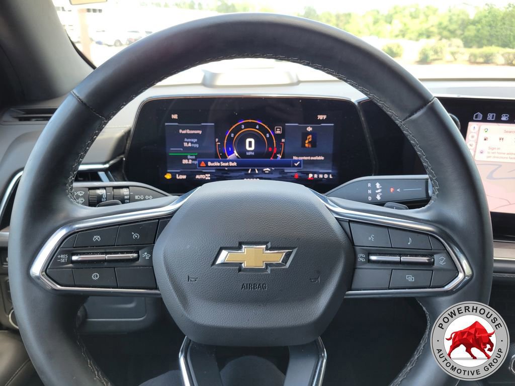 Used 2025 Chevrolet Suburban LS image 34