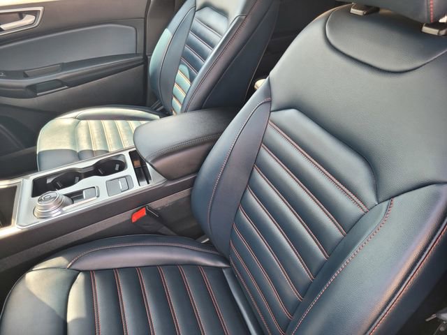 Certified 2023 Ford Edge SEL w/ Sport Appearance Package AWD/4WD image 11