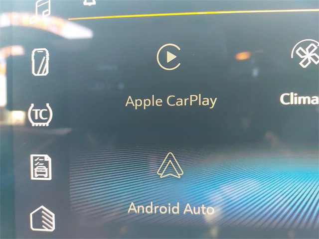 Used 2025 Chevrolet Trax ACTIV w/ Sunroof Package image 23