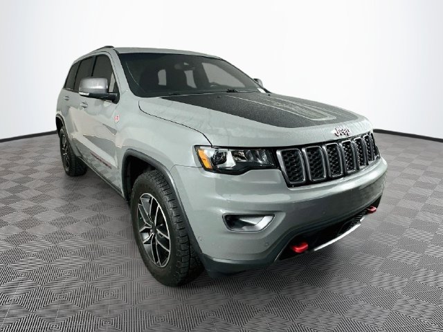 Used 2021 Jeep Grand Cherokee Trailhawk w/ Trailhawk Luxury Group AWD/4WD image 4