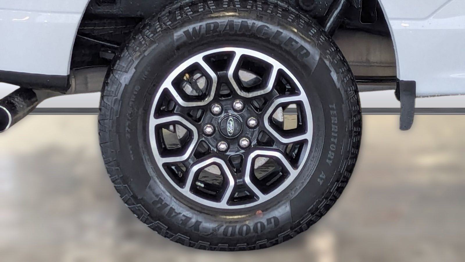 Certified 2023 Ford F150 XLT w/ Equipment Group 302A High image 11