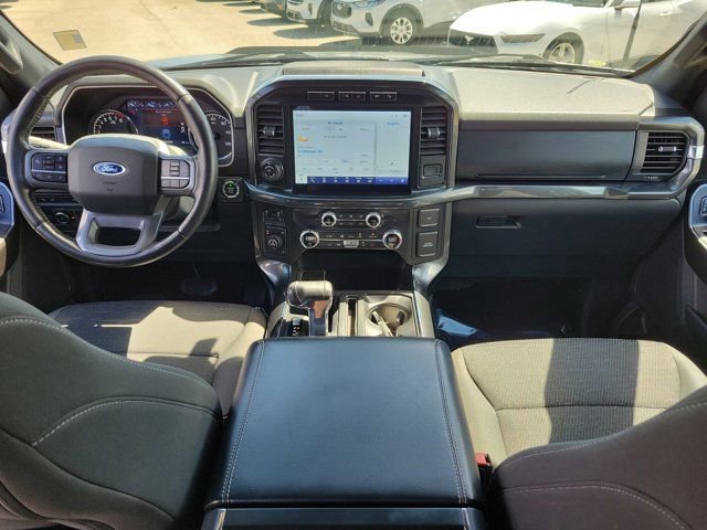 Certified 2021 Ford F150 XLT w/ Equipment Group 302A High image 18