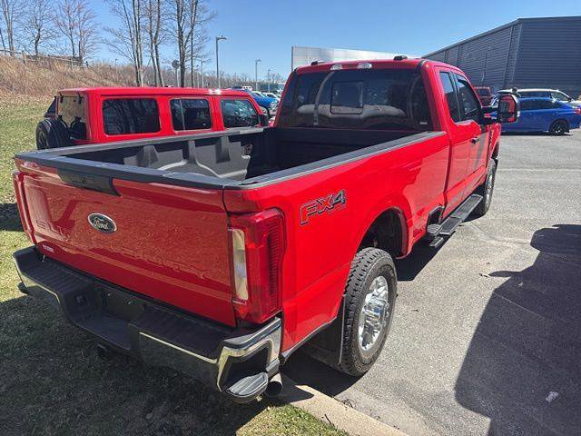 Certified 2025 Ford F350 XLT AWD/4WD image 11