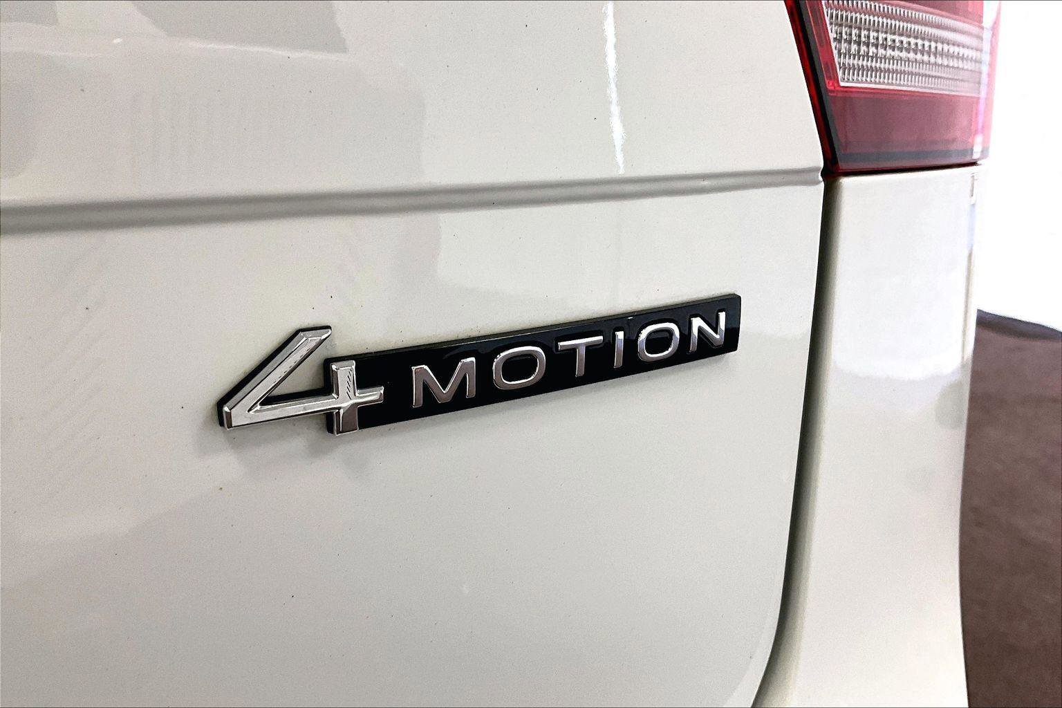 Used 2022 Volkswagen Tiguan SE image 13