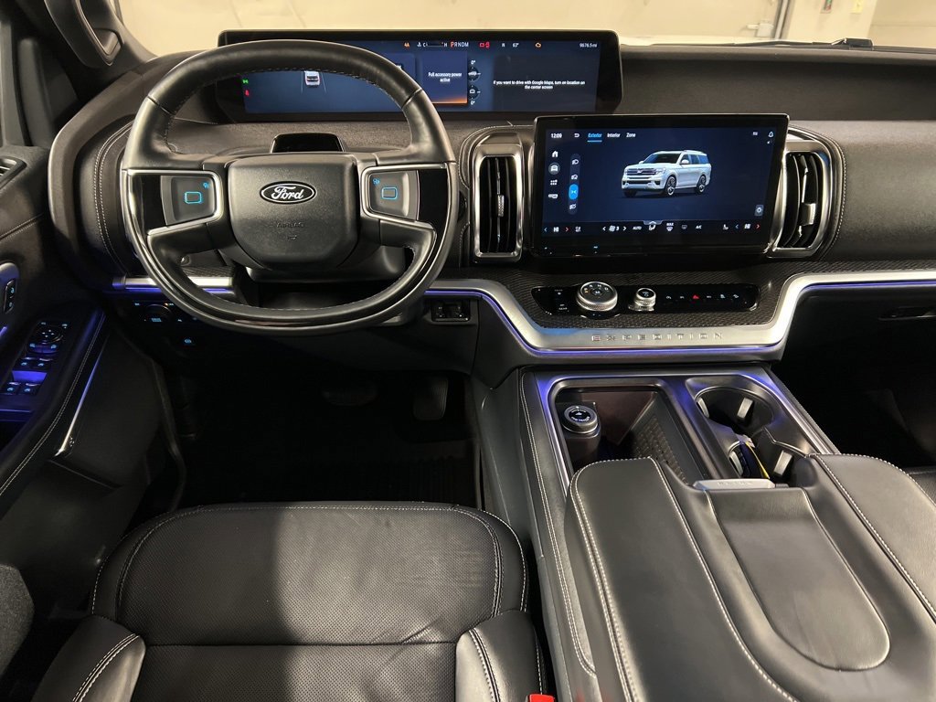 Certified 2025 Ford Expedition Max Platinum w/ Stealth Performance Package image 8