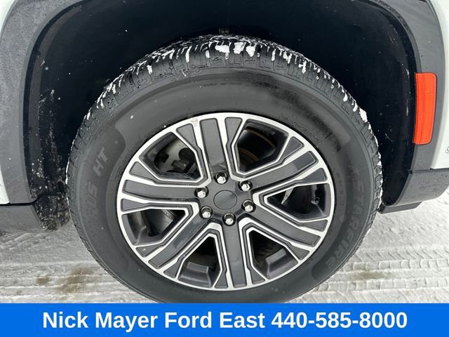 Used 2024 Jeep Wagoneer Series II AWD/4WD image 21