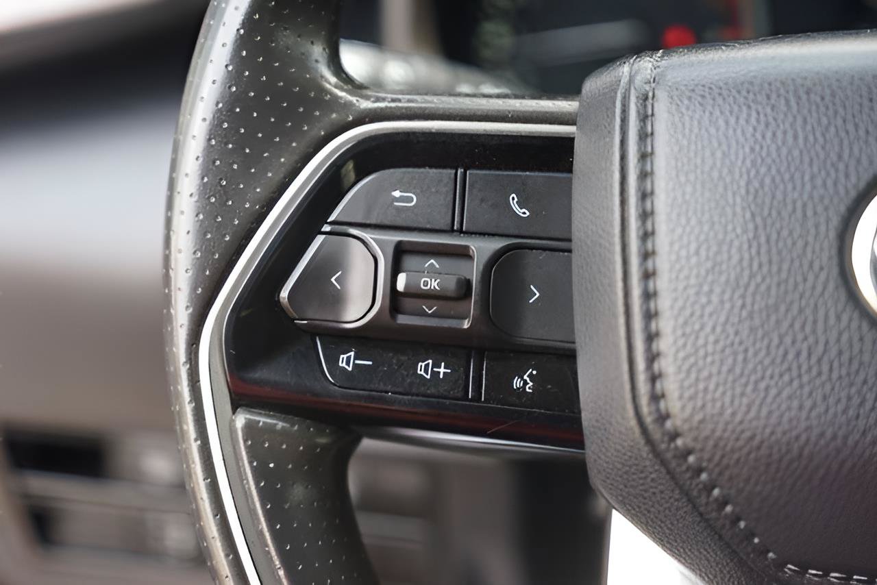 Used 2023 Toyota Tundra SR5 AWD/4WD image 22