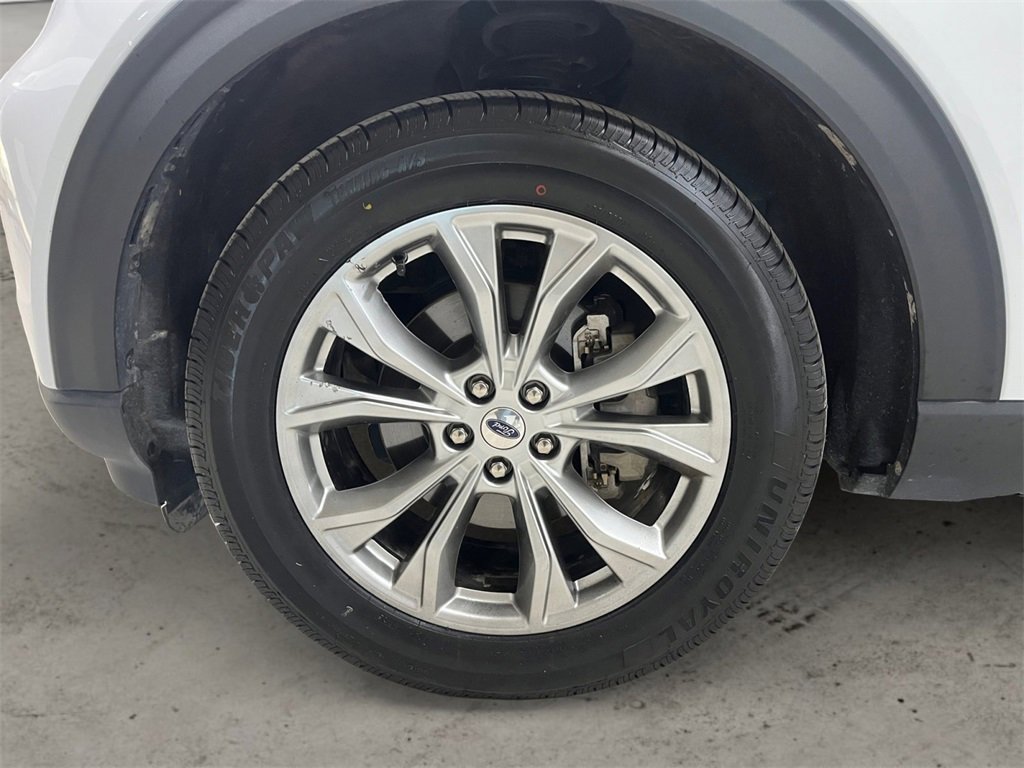 Certified 2024 Ford Explorer Limited image 14
