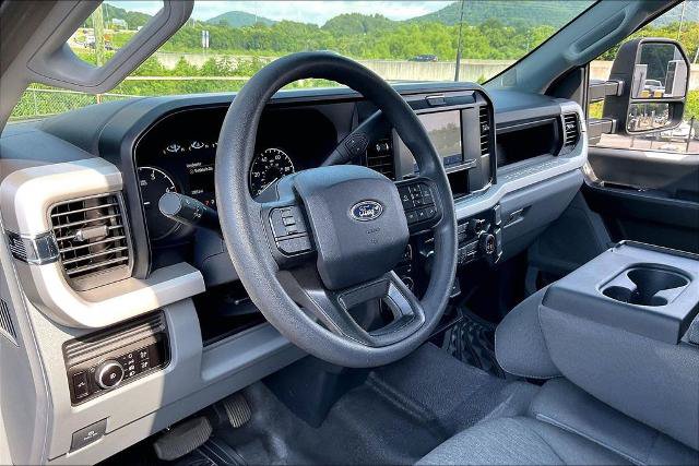 Certified 2025 Ford F450 XL w/ 360-Degree Camera Package AWD/4WD image 14
