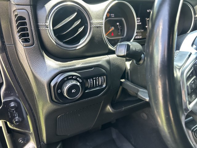 Used 2021 Jeep Wrangler Unlimited Sahara AWD/4WD image 15
