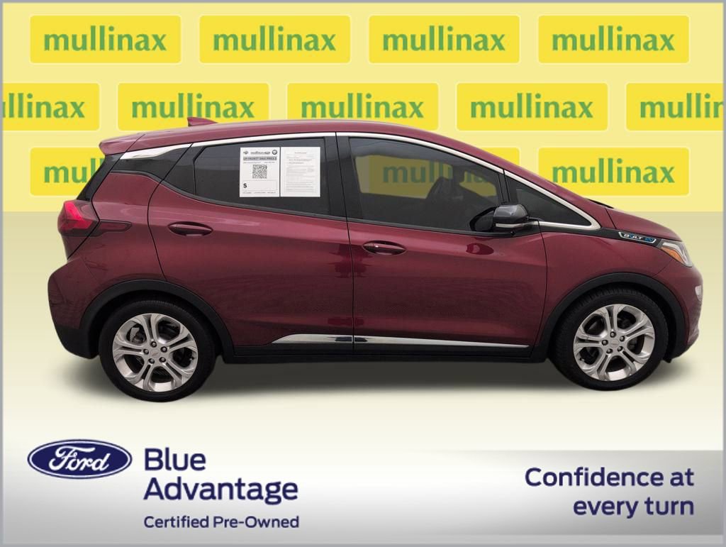 Used 2020 Chevrolet Bolt LT image 2