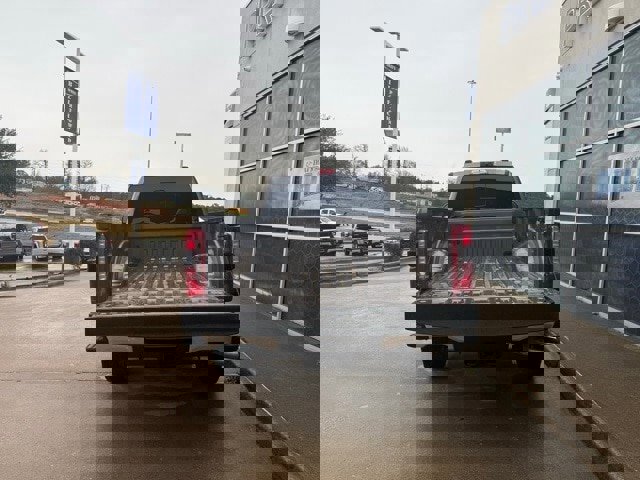 Certified 2023 Ford F350 Lariat w/ Chrome Package image 8