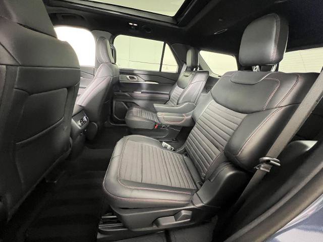 Certified 2026 Ford Explorer ST-Line w/ ST-Line Street Pack AWD/4WD image 21