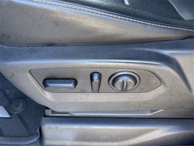 Used 2019 Chevrolet Silverado 1500 LTZ w/ LTZ Plus Package image 28