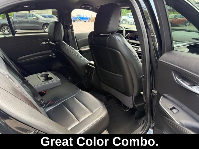 Used 2025 Cadillac XT4 Premium Luxury AWD/4WD image 35