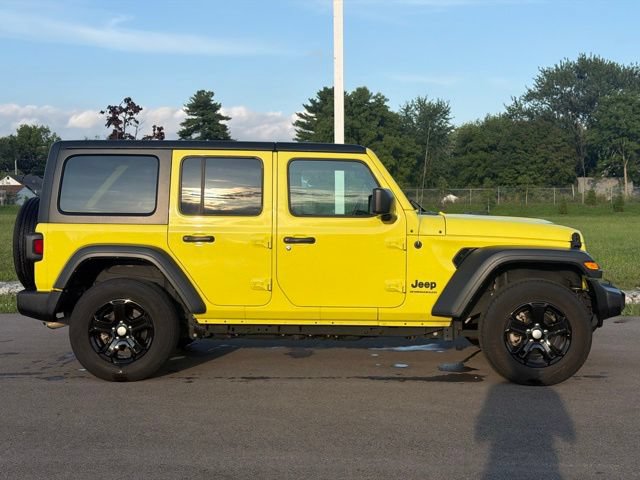 Used 2023 Jeep Wrangler Unlimited Sport AWD/4WD image 5
