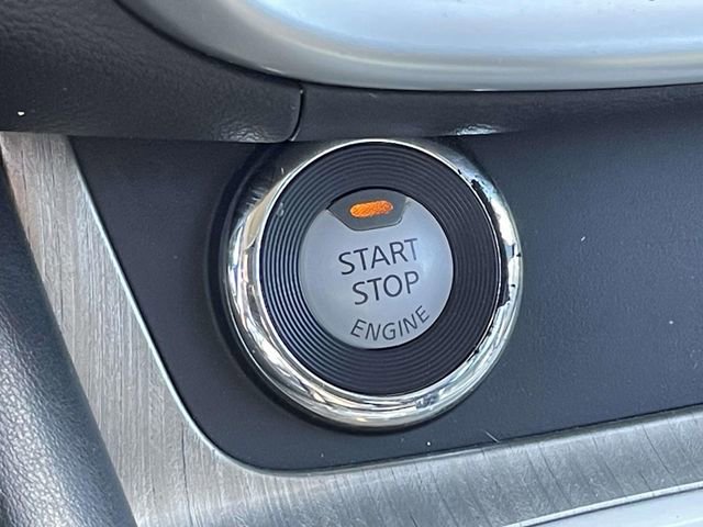 Used 2018 Nissan Murano Platinum image 27