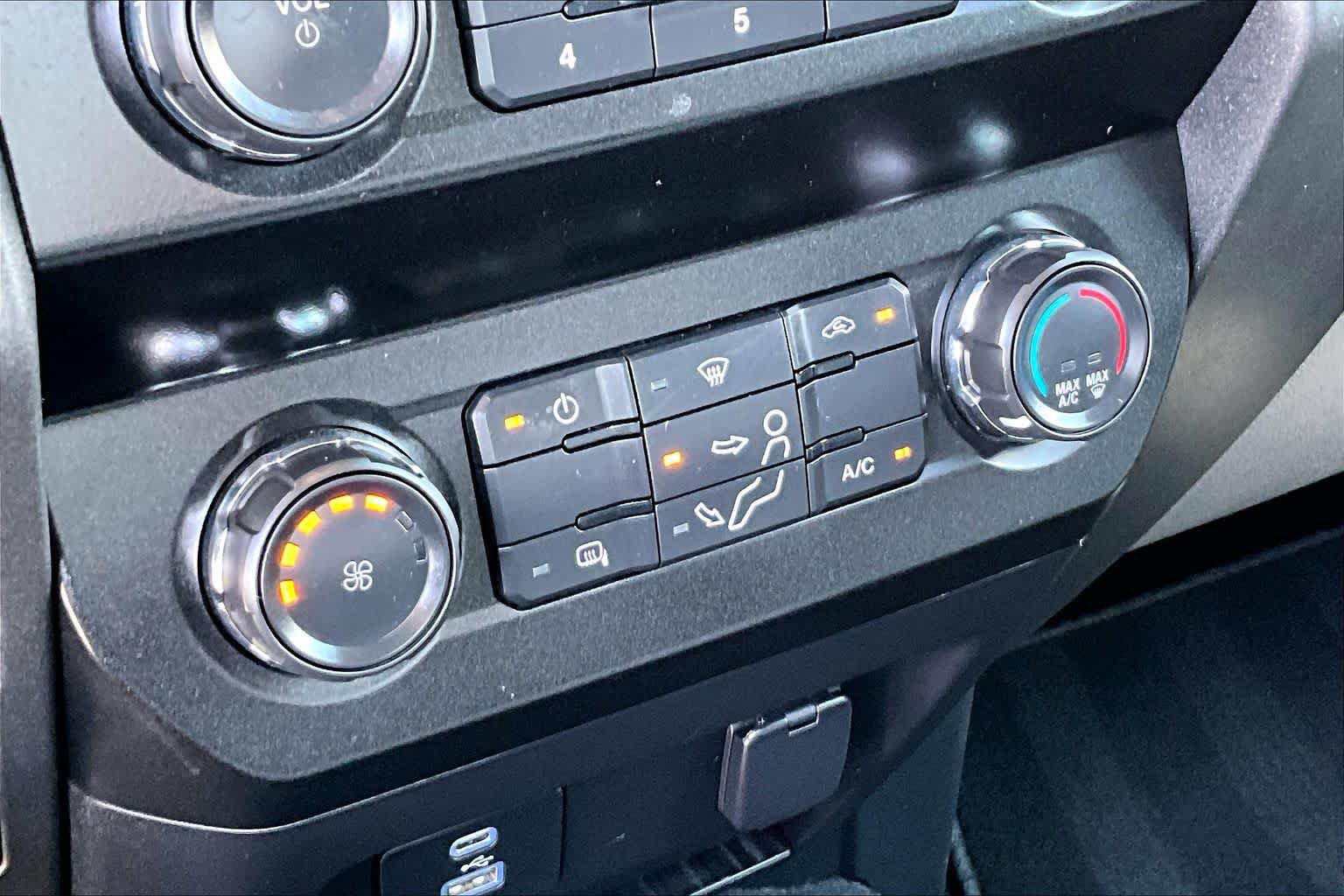 Certified 2020 Ford F350 XL w/ STX Appearance Package AWD/4WD image 31