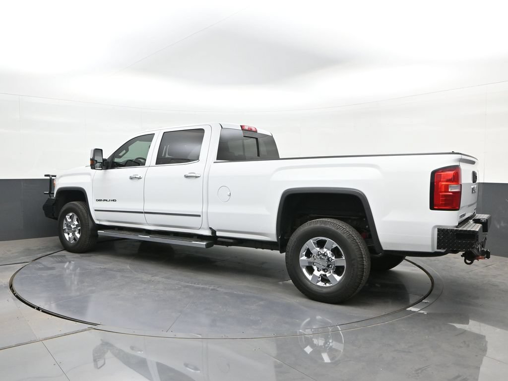 Used 2019 GMC Sierra 3500 Denali w/ Duramax Plus Package AWD/4WD image 5