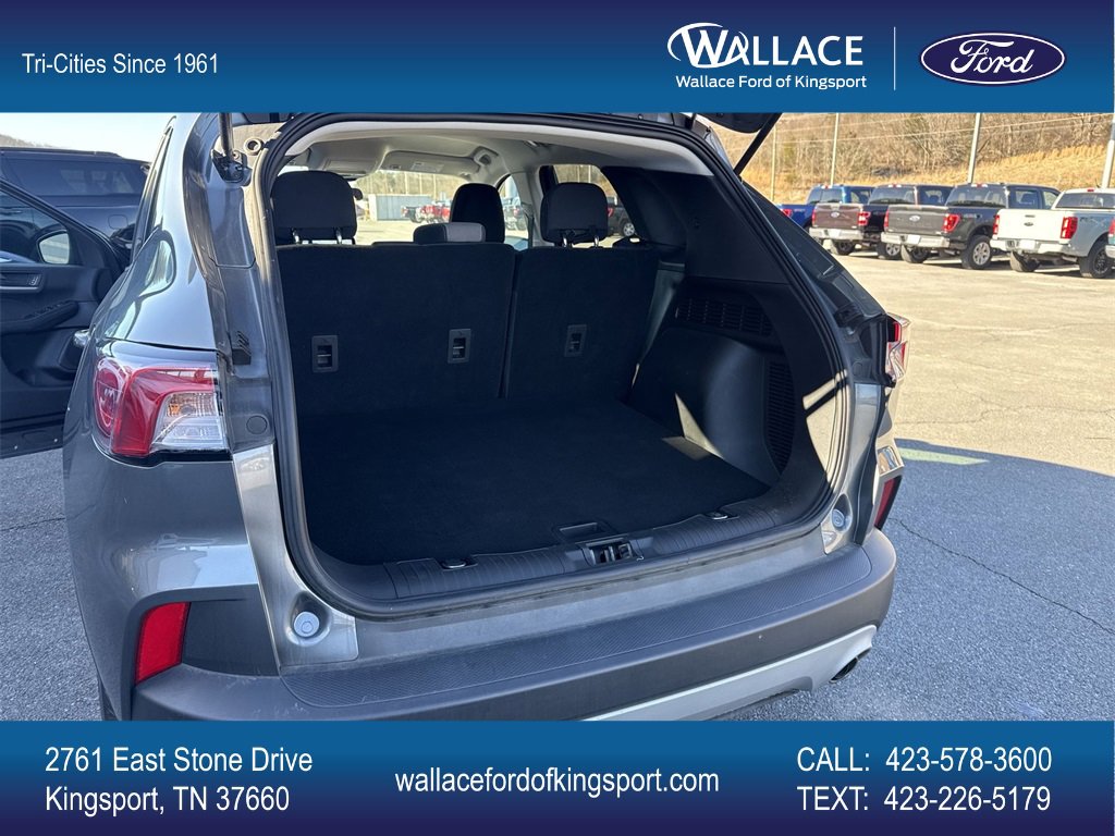 Certified 2022 Ford Escape SE image 38
