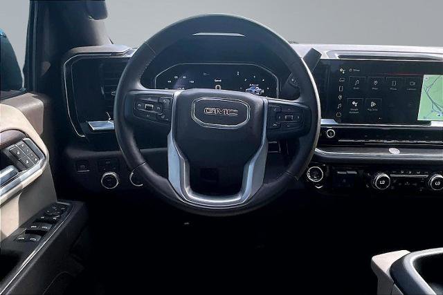 Used 2025 GMC Sierra 1500 SLT AWD/4WD image 5